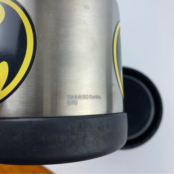 Batman Thermos Small 10 oz Insulated Stainless Steel Black & Silver - Picture 2 of 8
